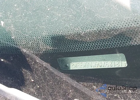 2004 Mercury Grand Marquis Gs z USA, uszkodzony, nr VIN 2MEFM74W94X681819